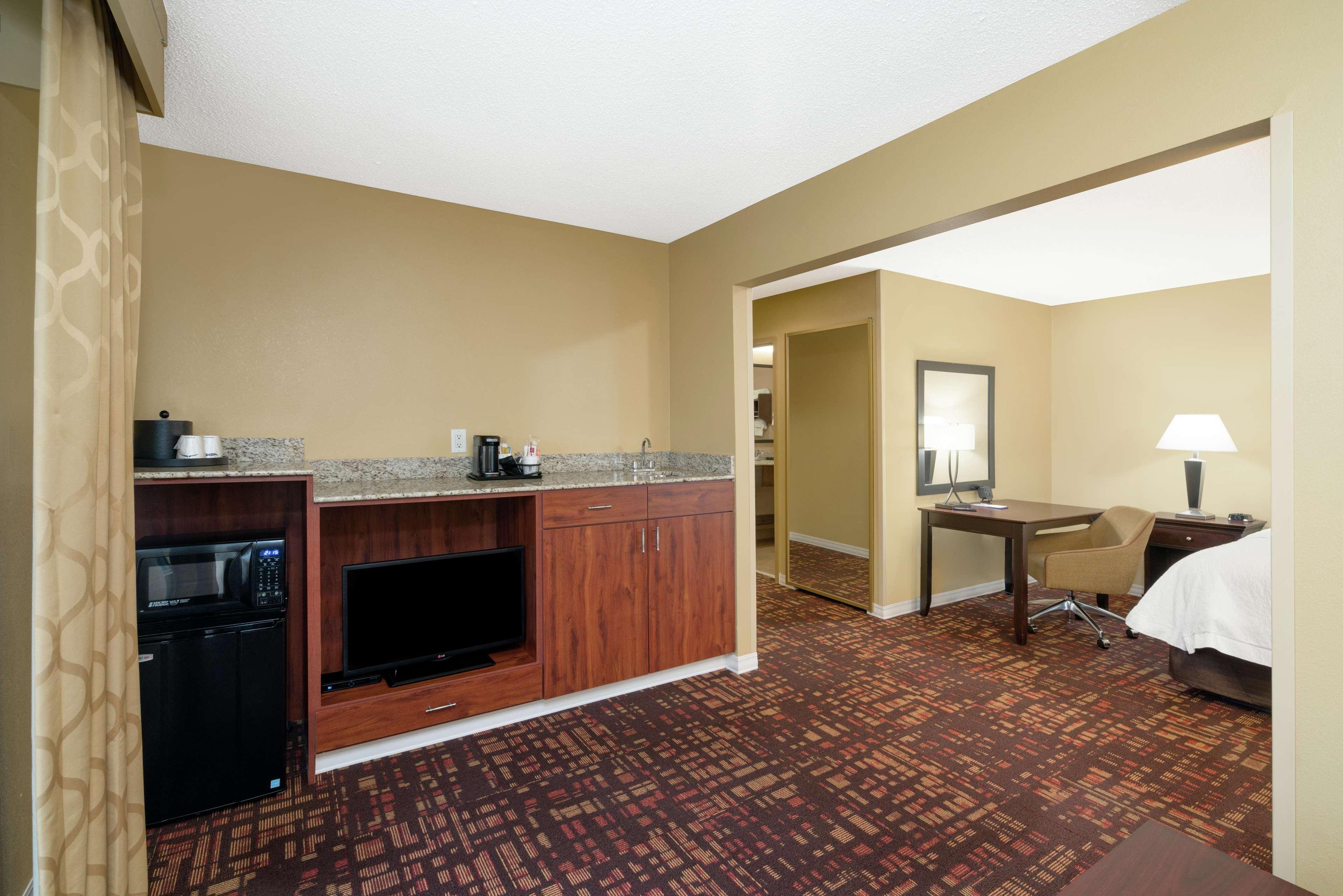 Hampton Inn Corydon מראה חיצוני תמונה