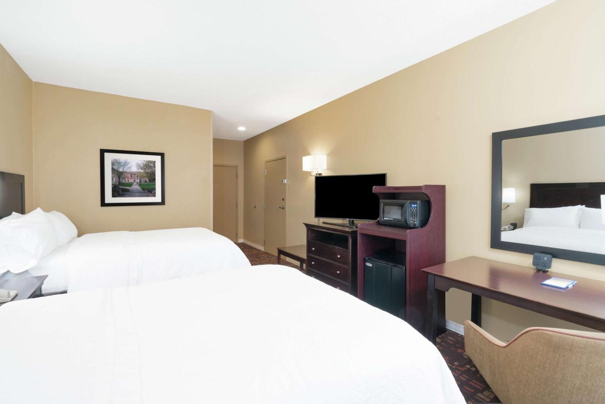 Hampton Inn Corydon מראה חיצוני תמונה