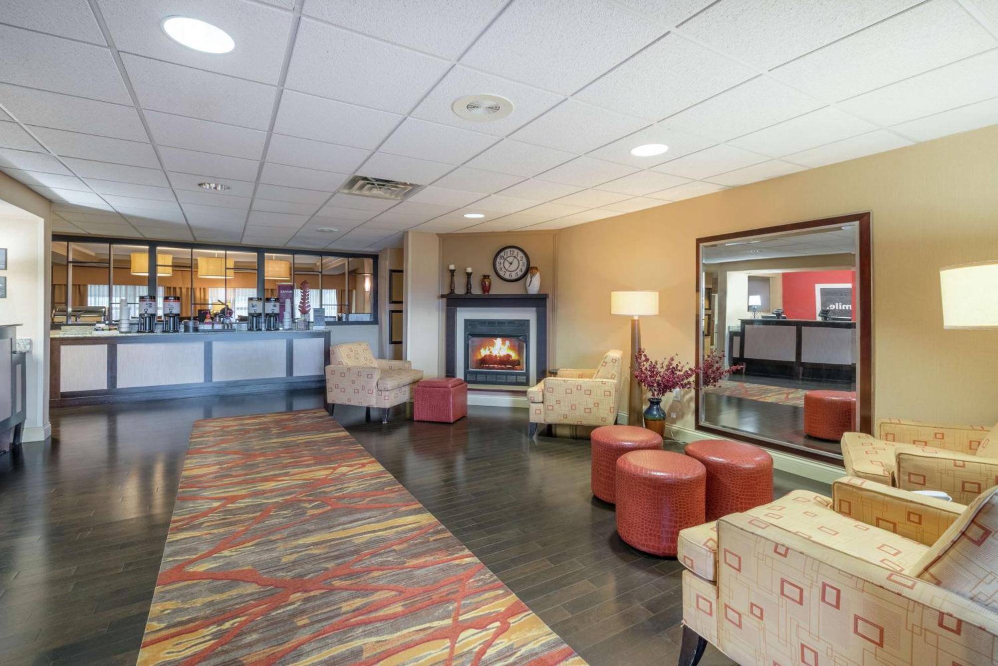 Hampton Inn Corydon מראה חיצוני תמונה